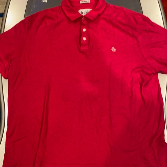 slim fit large penguin fuchsia three button polo🔥 - Picture 1 of 2